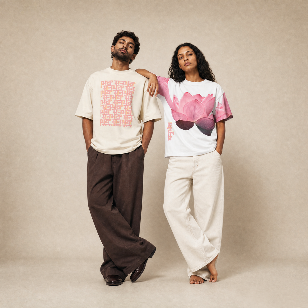 MANURBHAVA OVERSIZED T-SHIRT OFF WHITE